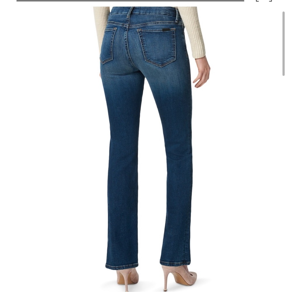 BNWT Joe’s Jeans Petite Provacateur Bootcut - Size 32P
